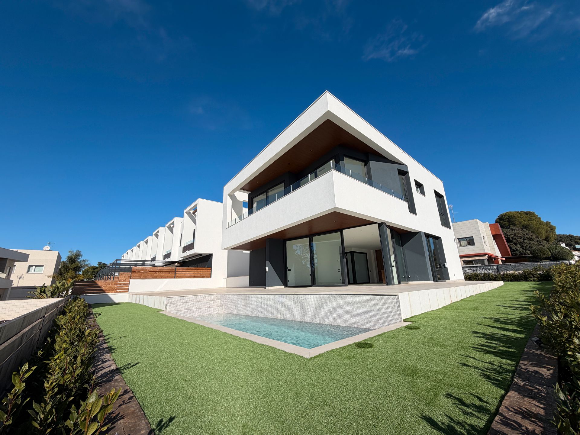 Exterior view of House or chalet for sale in Cambrils  with Air Conditioner, Heating and Private garden