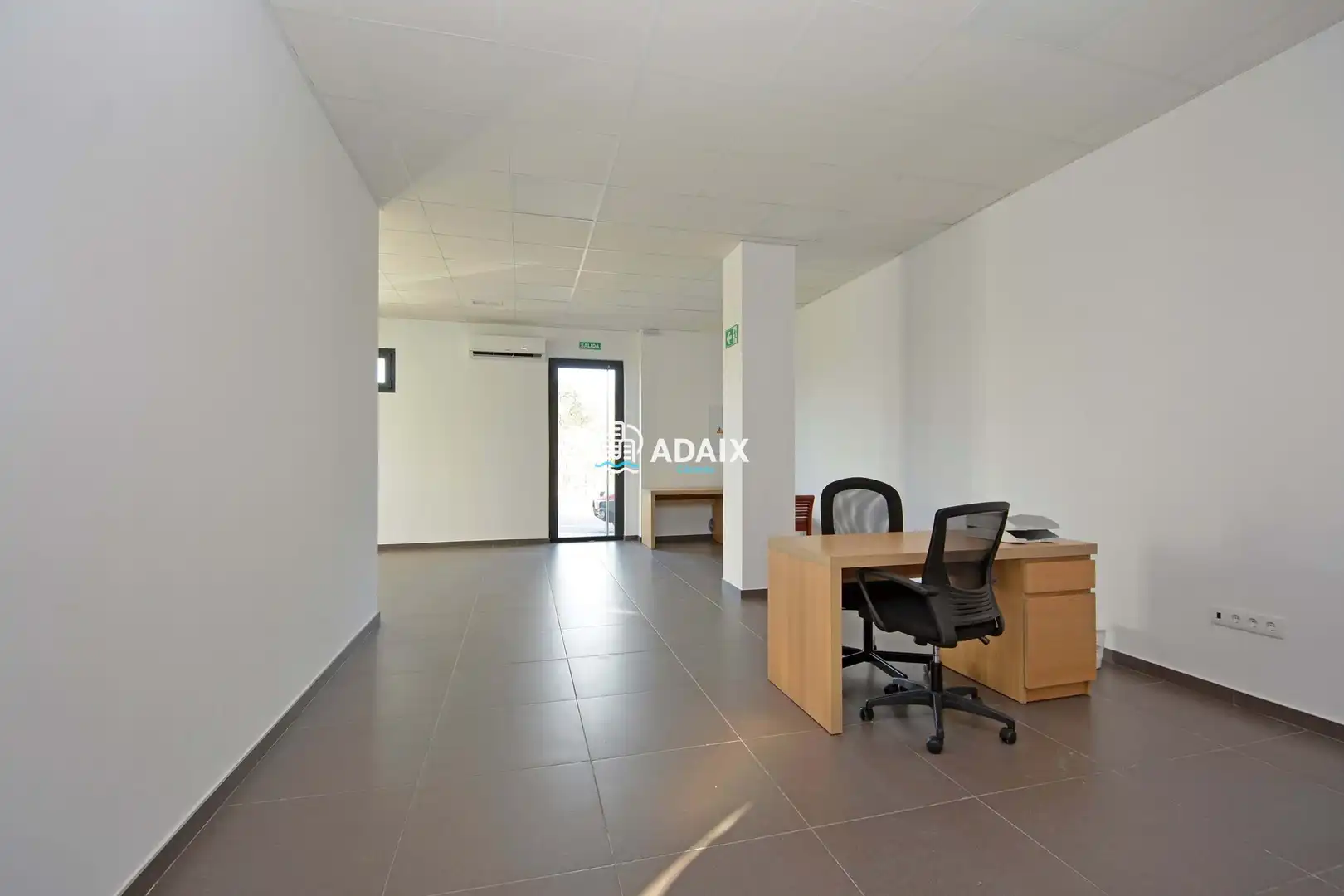 Business premises for sale in Calle Juan Ramón Jiménez número  de Cáceres, imagen 9