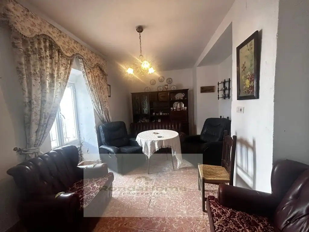 Houses for sale in Cañete la Real