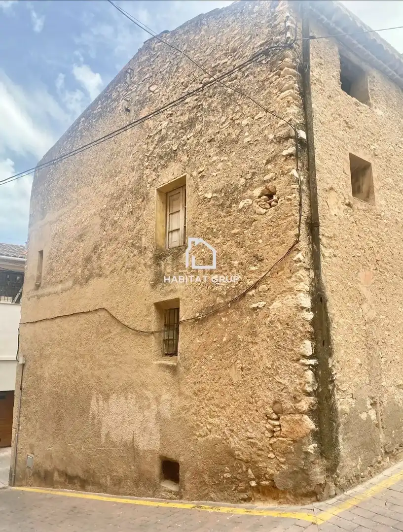 Houses for sale in Vallmoll