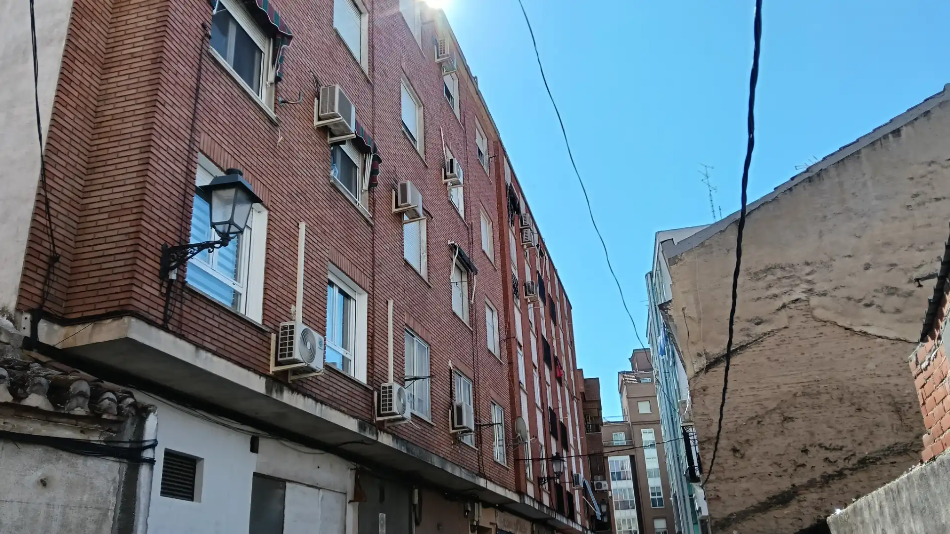 Exterior view of Flat for sale in Talavera de la Reina  with Air Conditioner, Terrace and Storage room