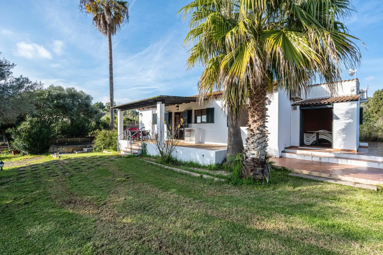Außenansicht von Haus oder Chalet zum Verkauf in Son Servera mit Klimaanlage, Heizung und Privatgarten