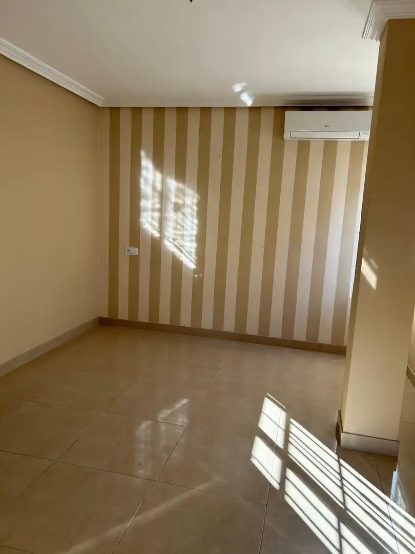 Habitación de Piso en venta en Mengíbar con Aire acondicionado, Calefacción y Trastero