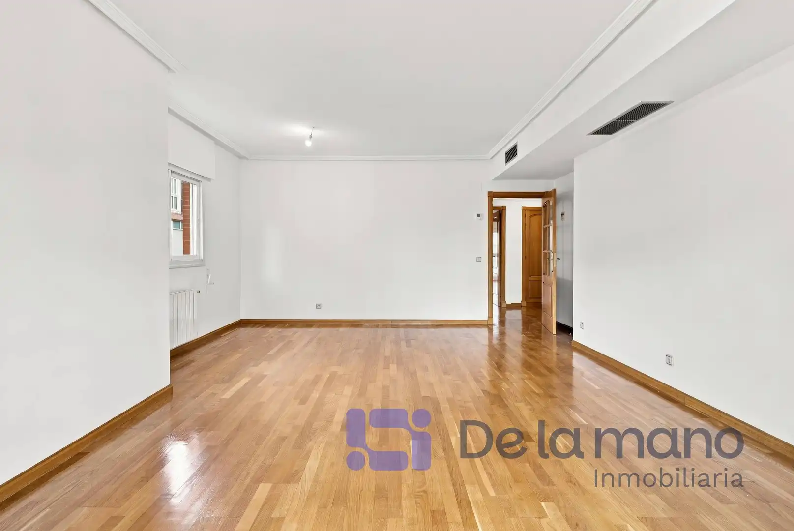 Flat for rent in Avenida TALGO, 89, Aravaca