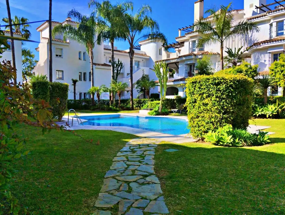 Appartement compact avec piscine à vendre à Nueva Andalucía, imagen 36