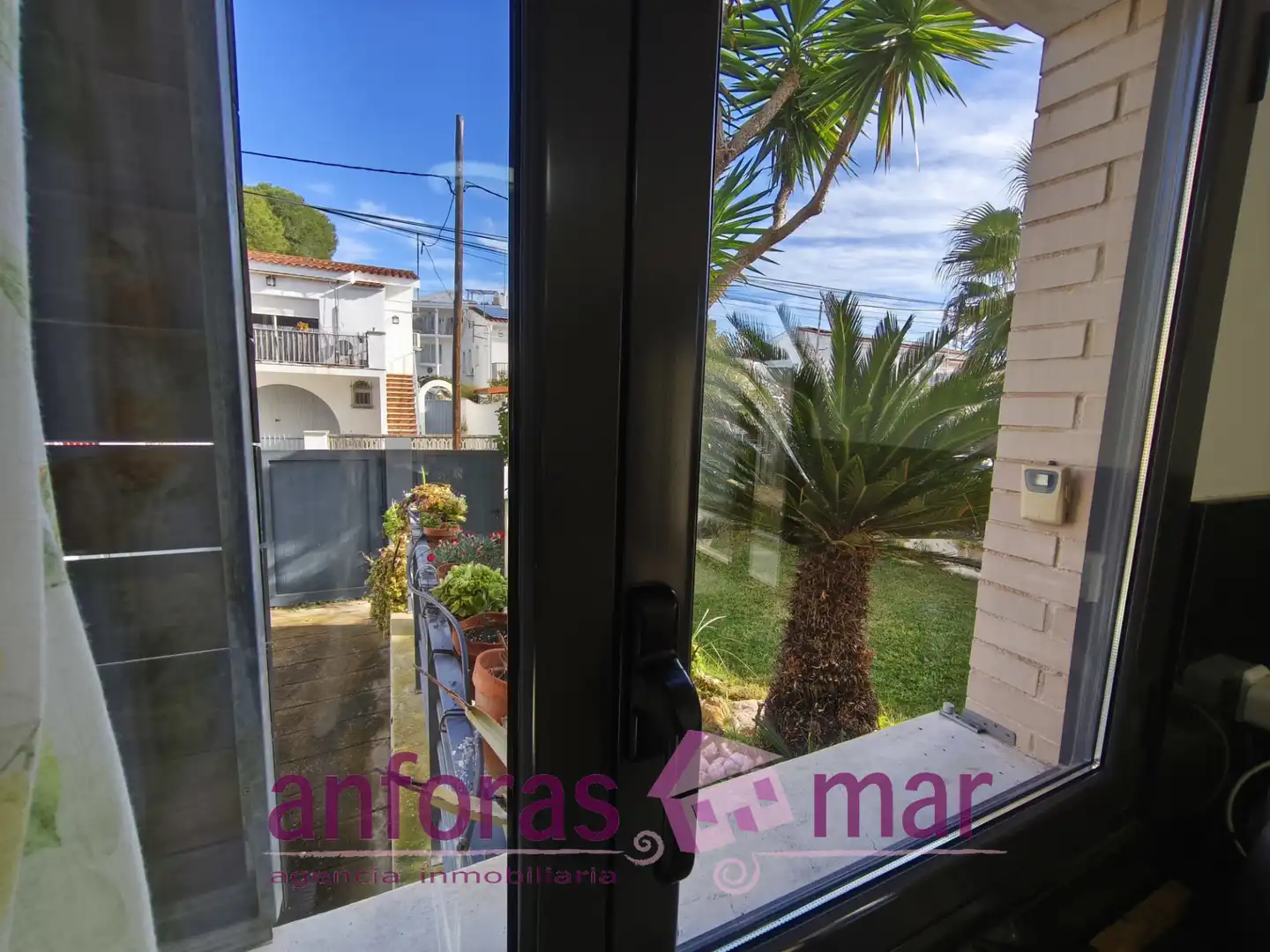Jardín de Casa adosada en venta en Torredembarra con Aire acondicionado, Calefacción y Jardín privado