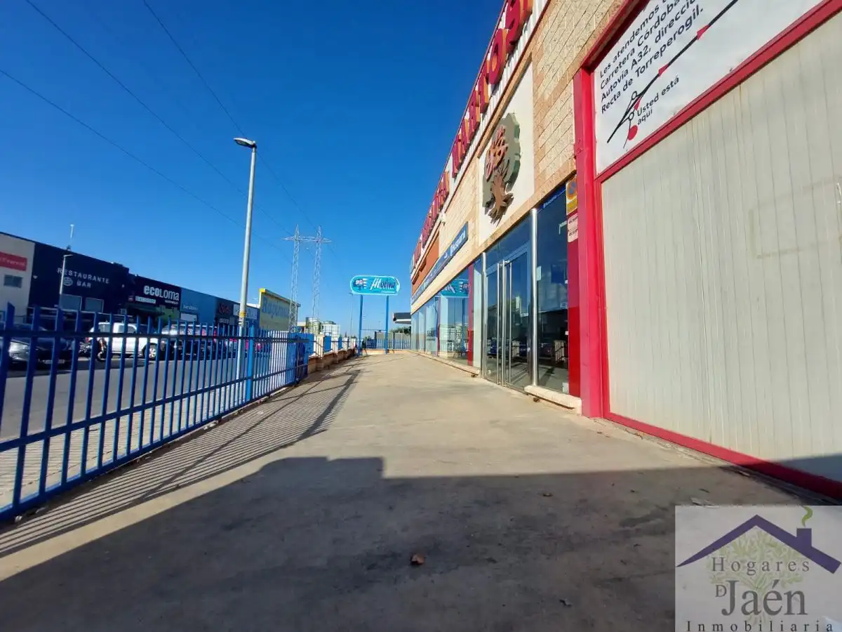 Exterior view of Industrial buildings for rent in Úbeda