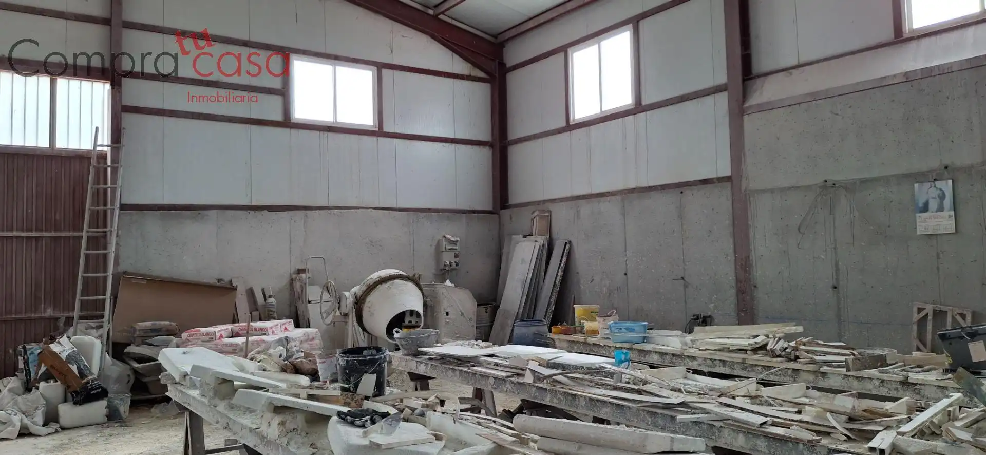 Nave industrial en venta en Valseca