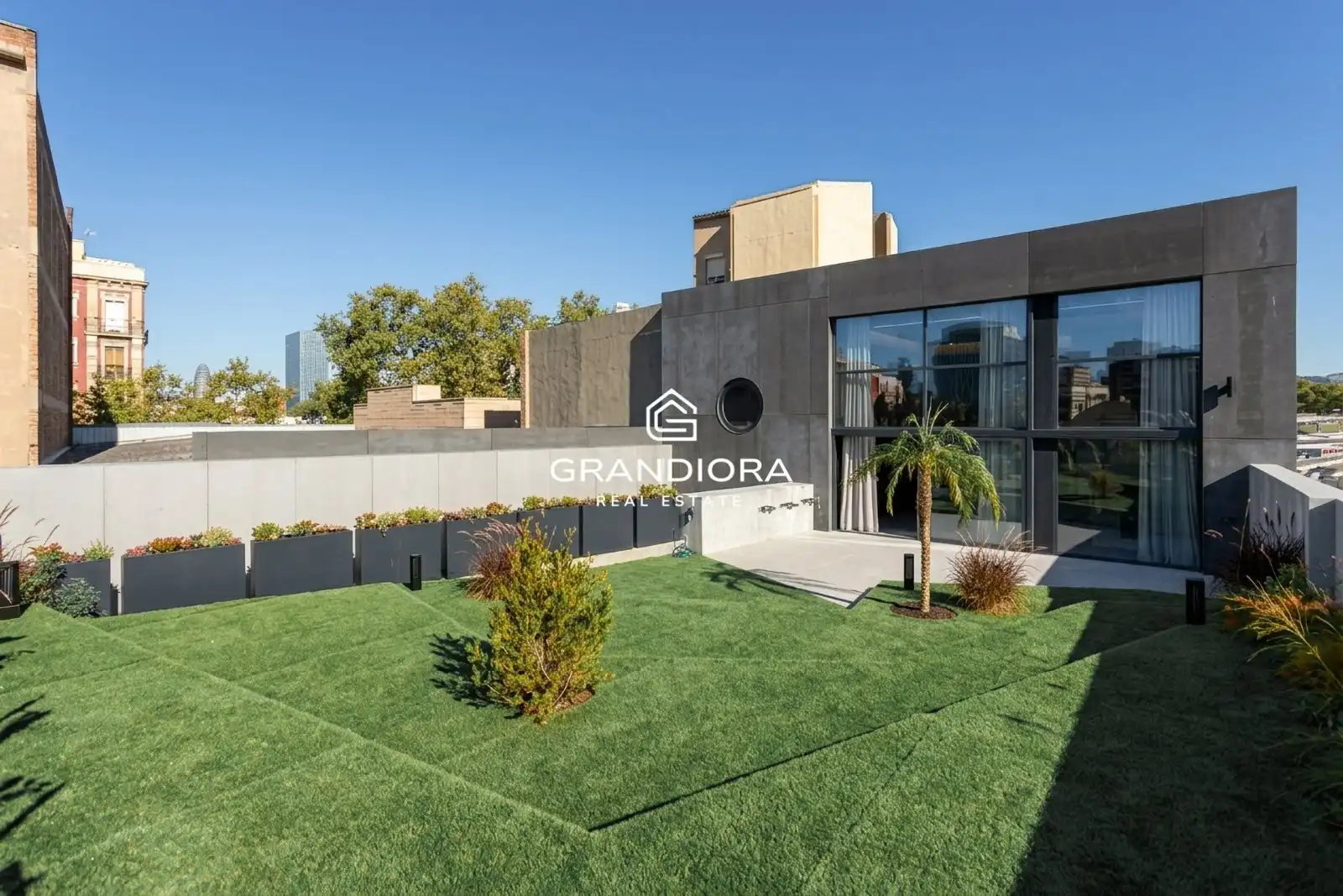 Terrace of Flat for rent in Barcelona  with Air Conditioner, Terrace and Furnished