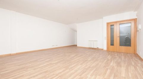 Foto 3 de Piso en venta en Calle Estrella, Casc Antic, Ripollet