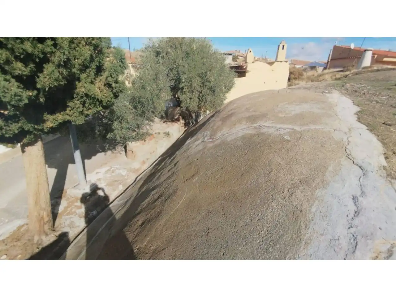 Vista exterior de Casa o xalet en venda en Benalúa amb Jardí privat