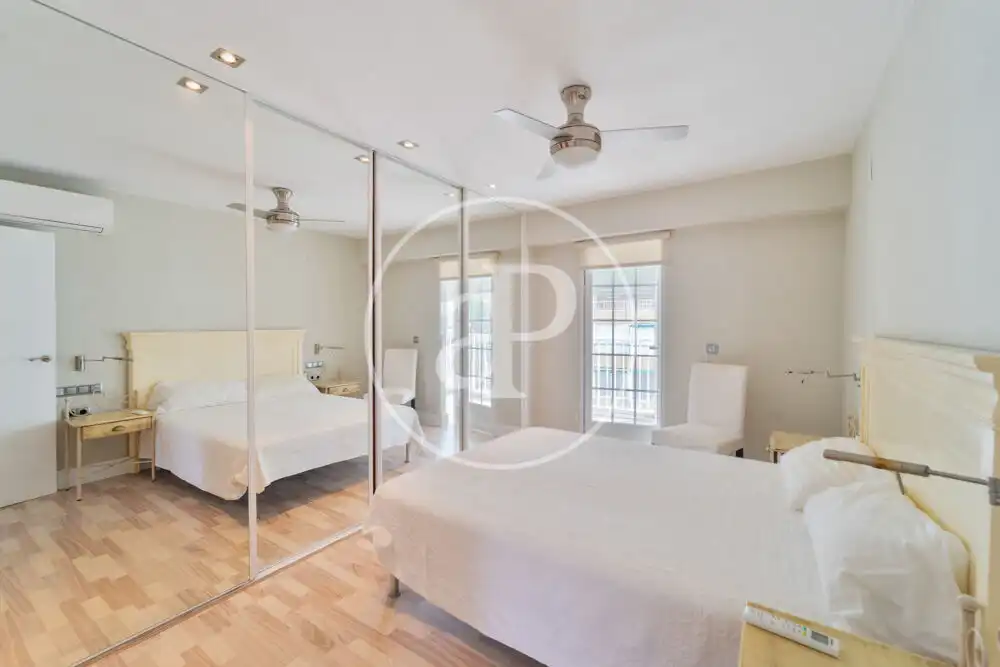 Bedroom of Flat for sale in Benidorm  with Heating, Terrace and Furnished