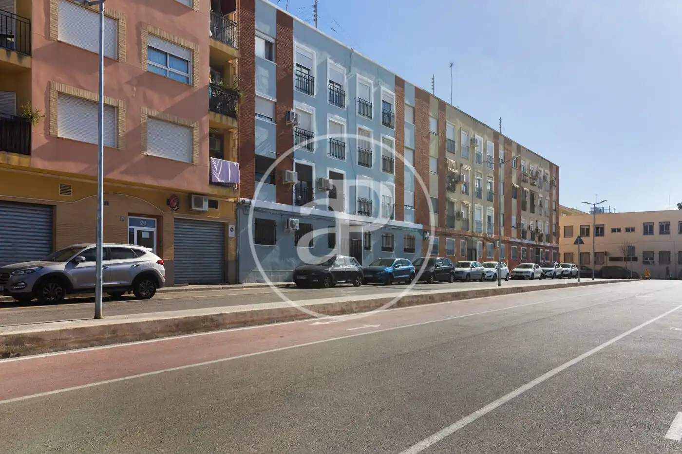 Casa adosada en venda a Riba-roja de Túria