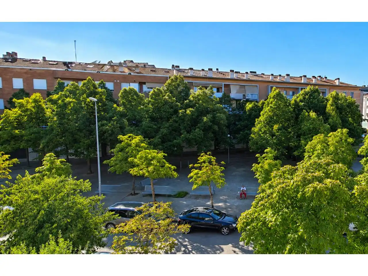 Außenansicht von Maisonette zum Verkauf in Girona mit Heizung, Parkett und Balkon