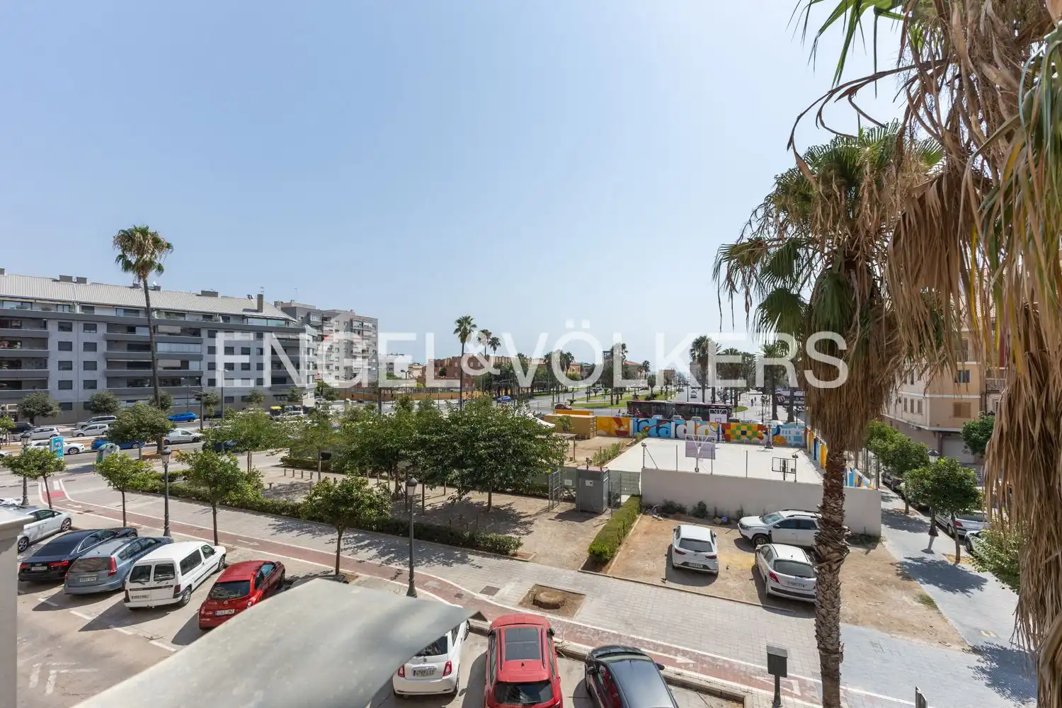 Vista exterior de Piso de alquiler en Valencia con Aire acondicionado, Calefacción y Terraza