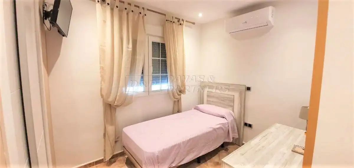 Dormitori de Casa o xalet en venda en Torrevieja amb Aire condicionat, Calefacció i Jardí privat