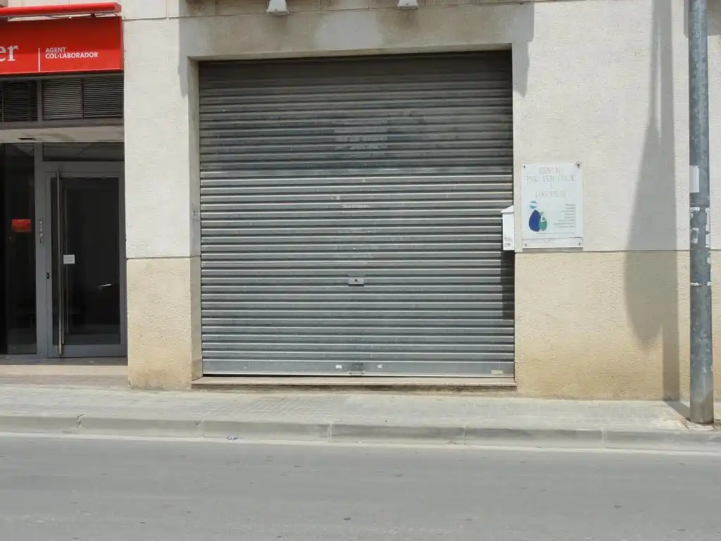 Local comercial en venda a MOLINS NOUS, imagen 2