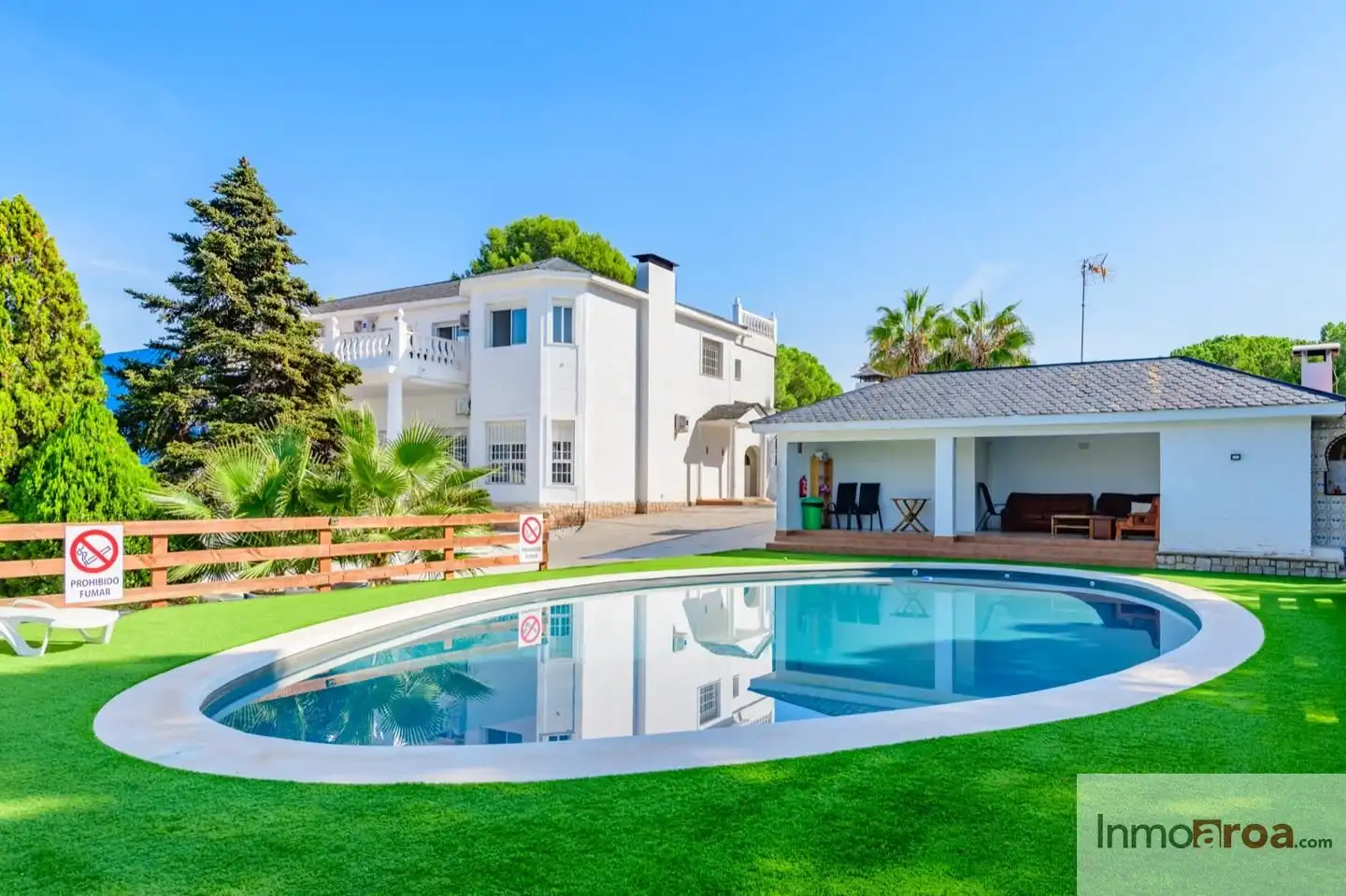 Piscina de Casa o xalet de lloguer en Bétera amb Aire condicionat, Calefacció i Jardí privat