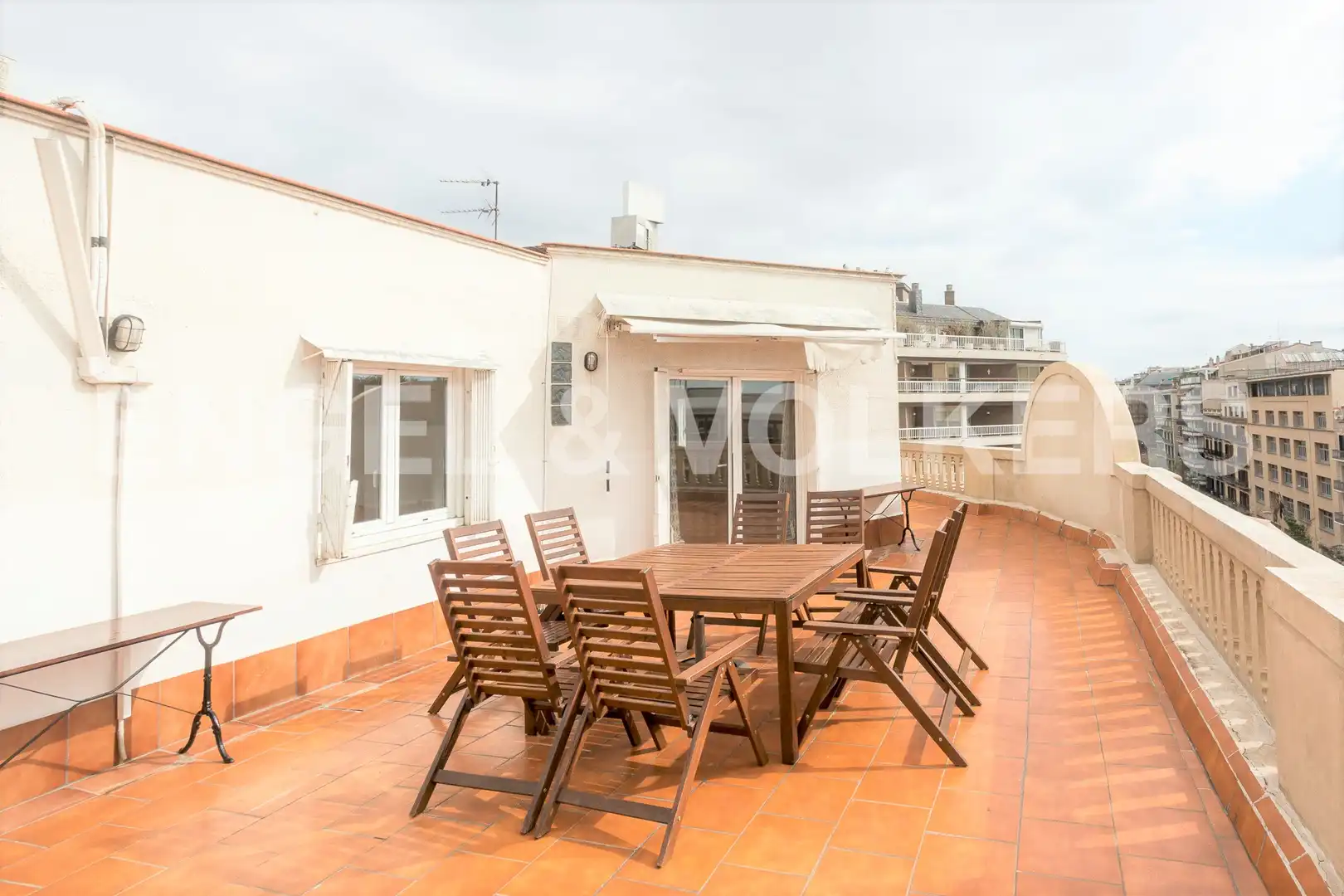 Attic for rent in L'Antiga Esquerra de l'Eixample