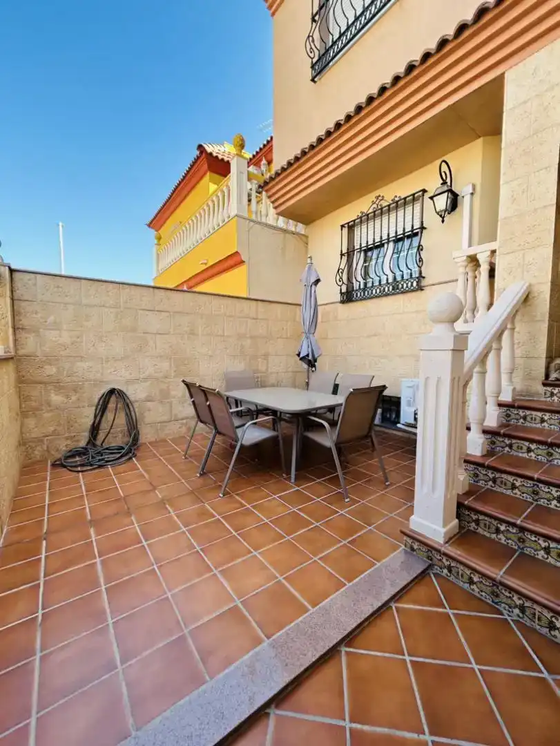 Terrassa de Casa o xalet en venda en Huércal de Almería amb Aire condicionat i Balcó