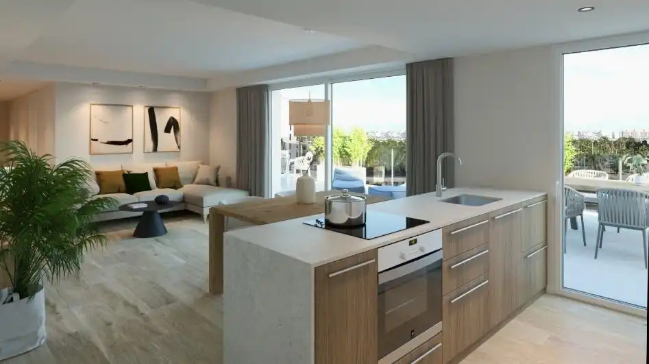 Penthouse with pool for sale in Calle Calle Granada 21