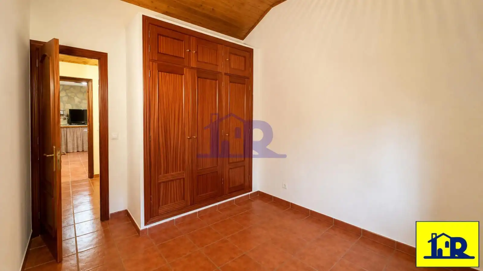 Bedroom of Houses for sale in Cuenca  with Heating and Storage room