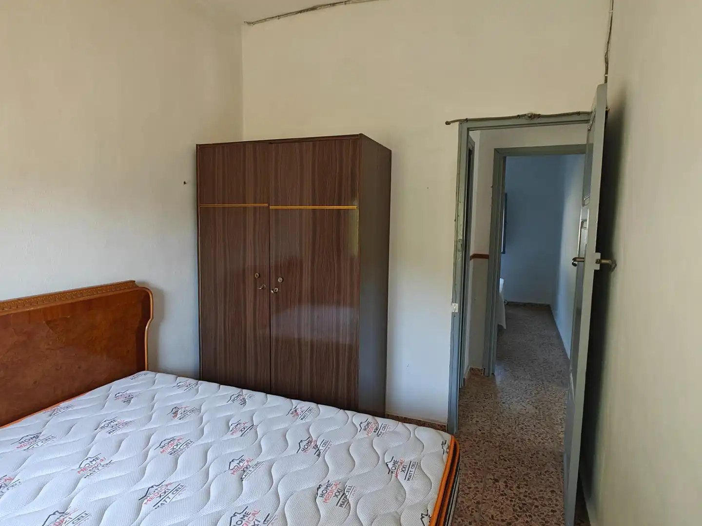Dormitori de Casa o xalet en venda en Yátova amb Calefacció i Jardí privat