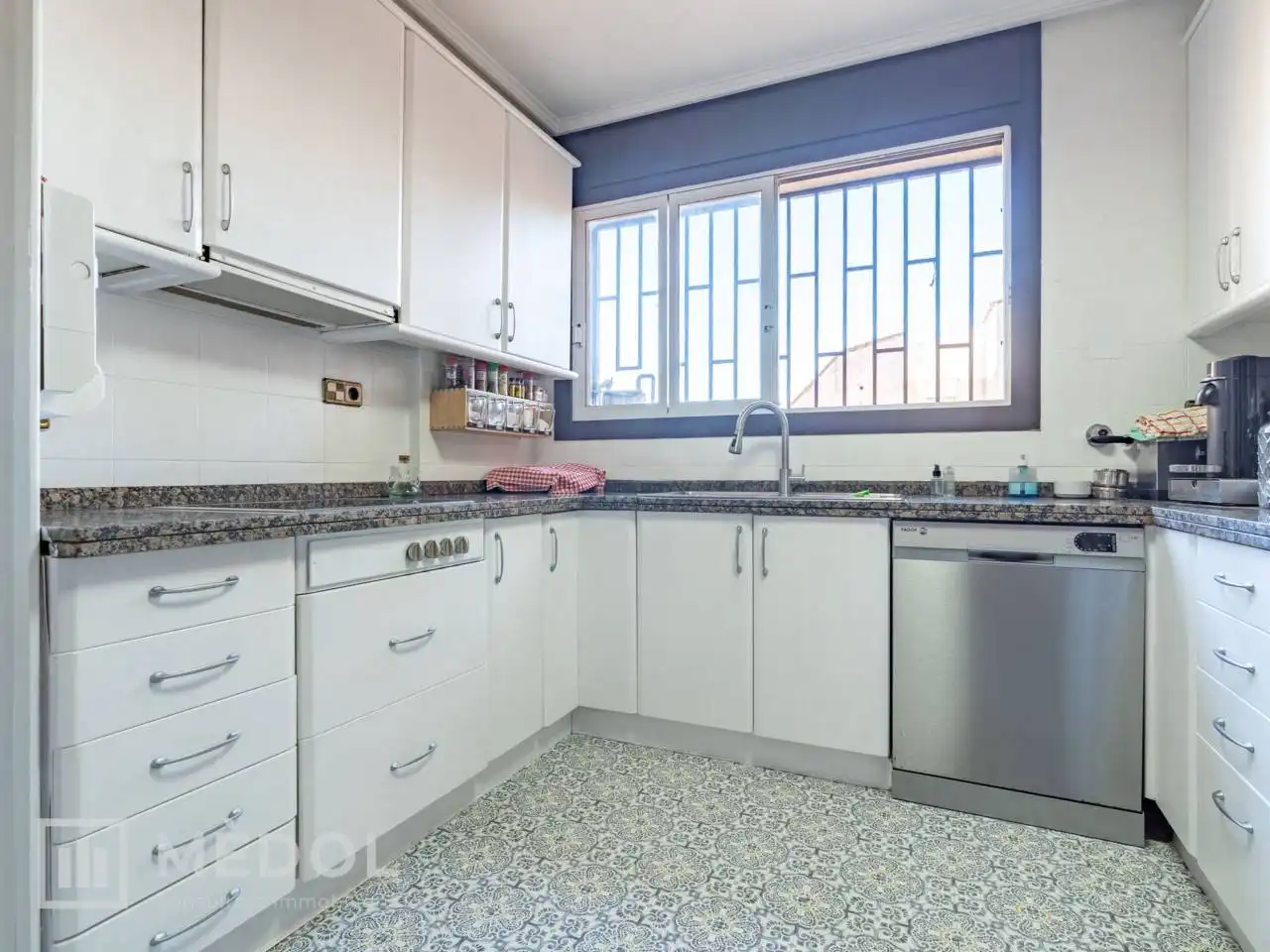 Cocina de Piso en venta en Tarragona con Calefacción, Parquet y Amueblado