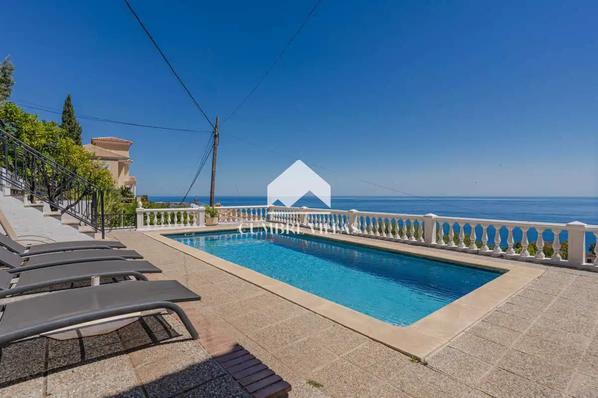 Exterior view of Houses for sale in Salobreña  with Private garden, Terrace and Internet