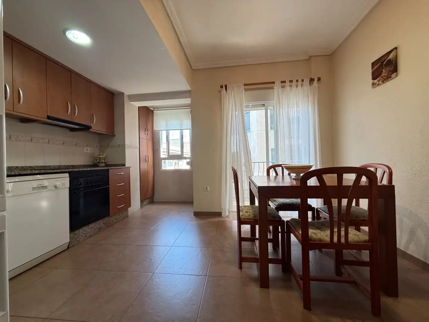 Cocina de Piso en venta en Castellón de la Plana / Castelló de la Plana con Balcón