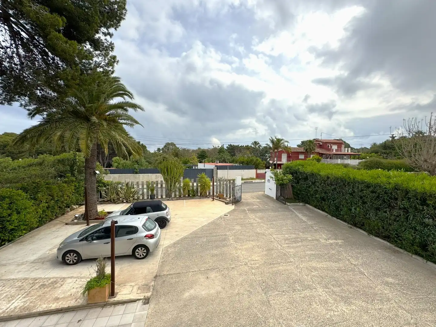 Parking of Houses for sale in Dénia
