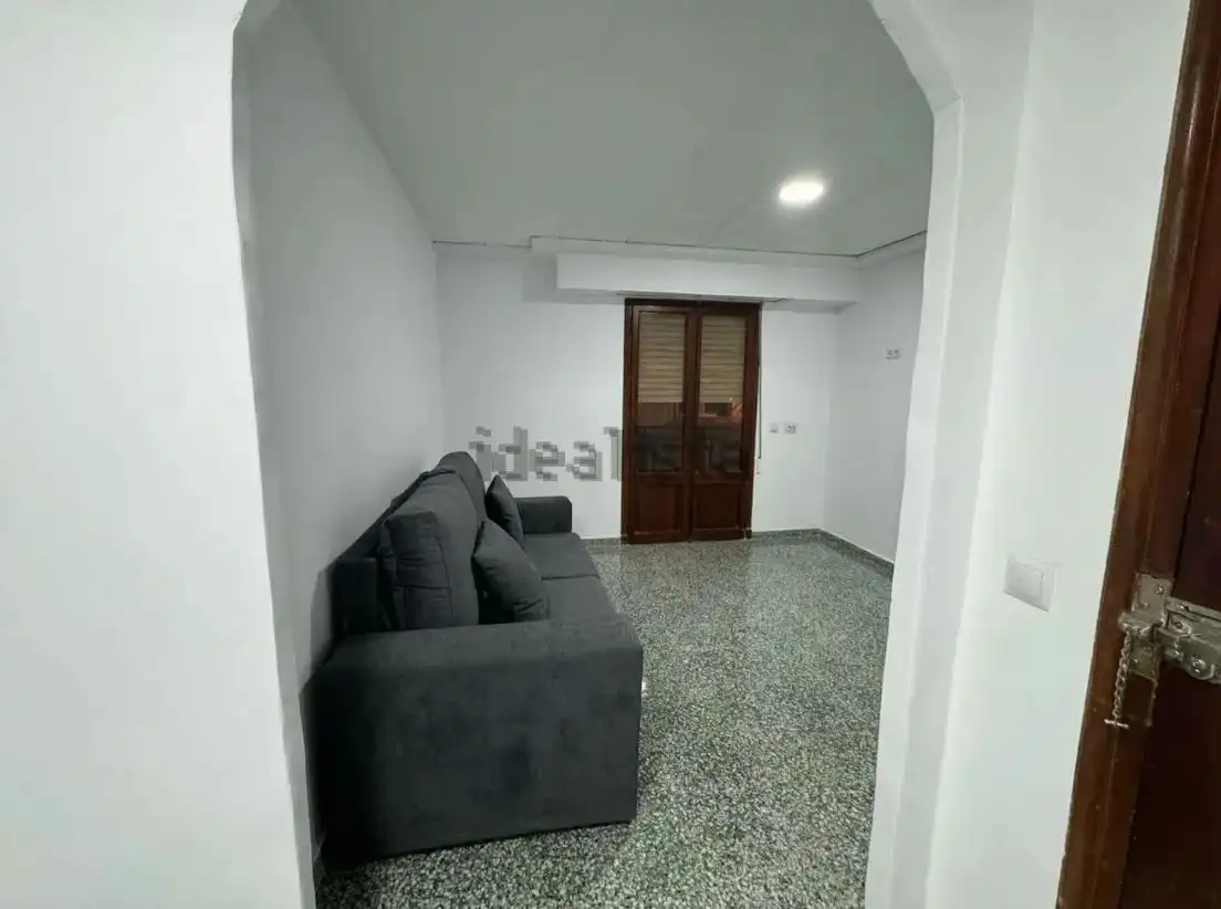 Piso en venta en Mislata con Horno, Lavadora y Balcón