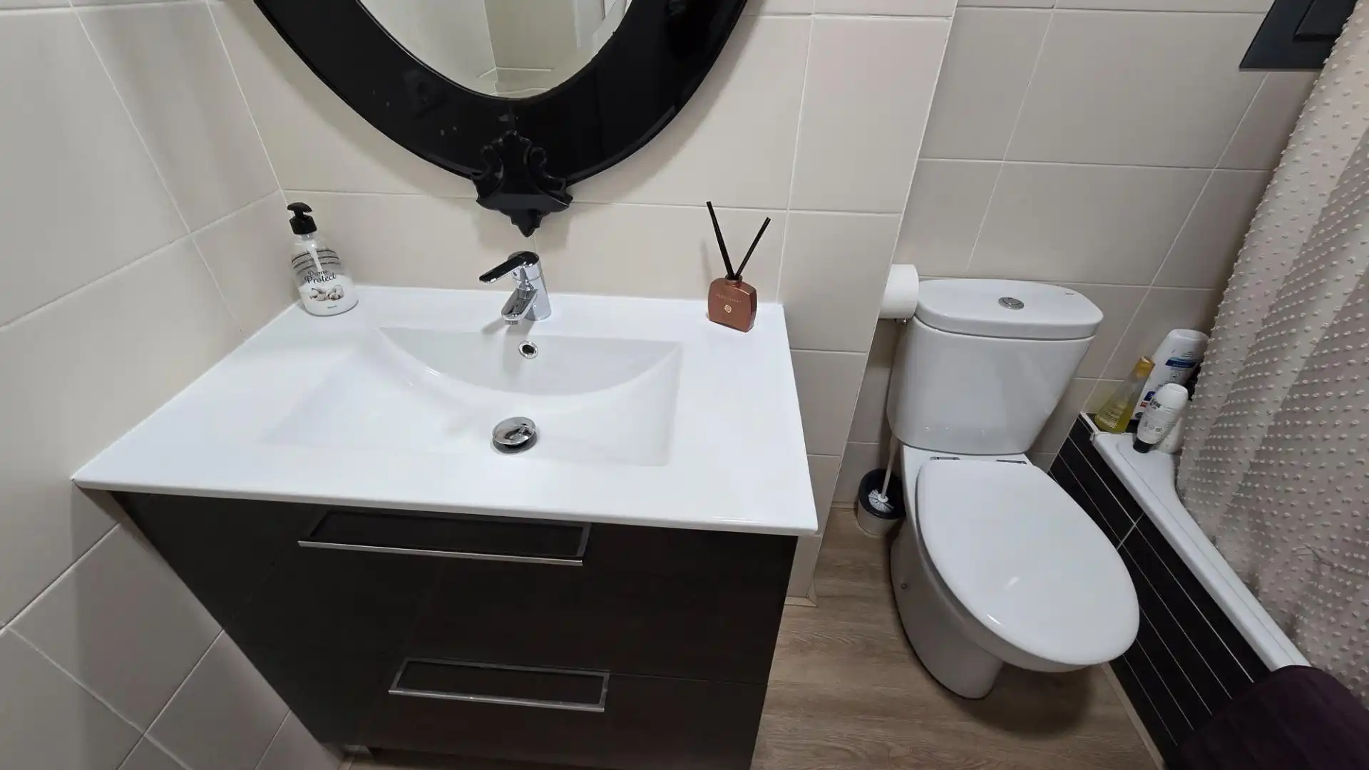 Baño de Planta baja en venta en Elche / Elx con Trastero y Amueblado