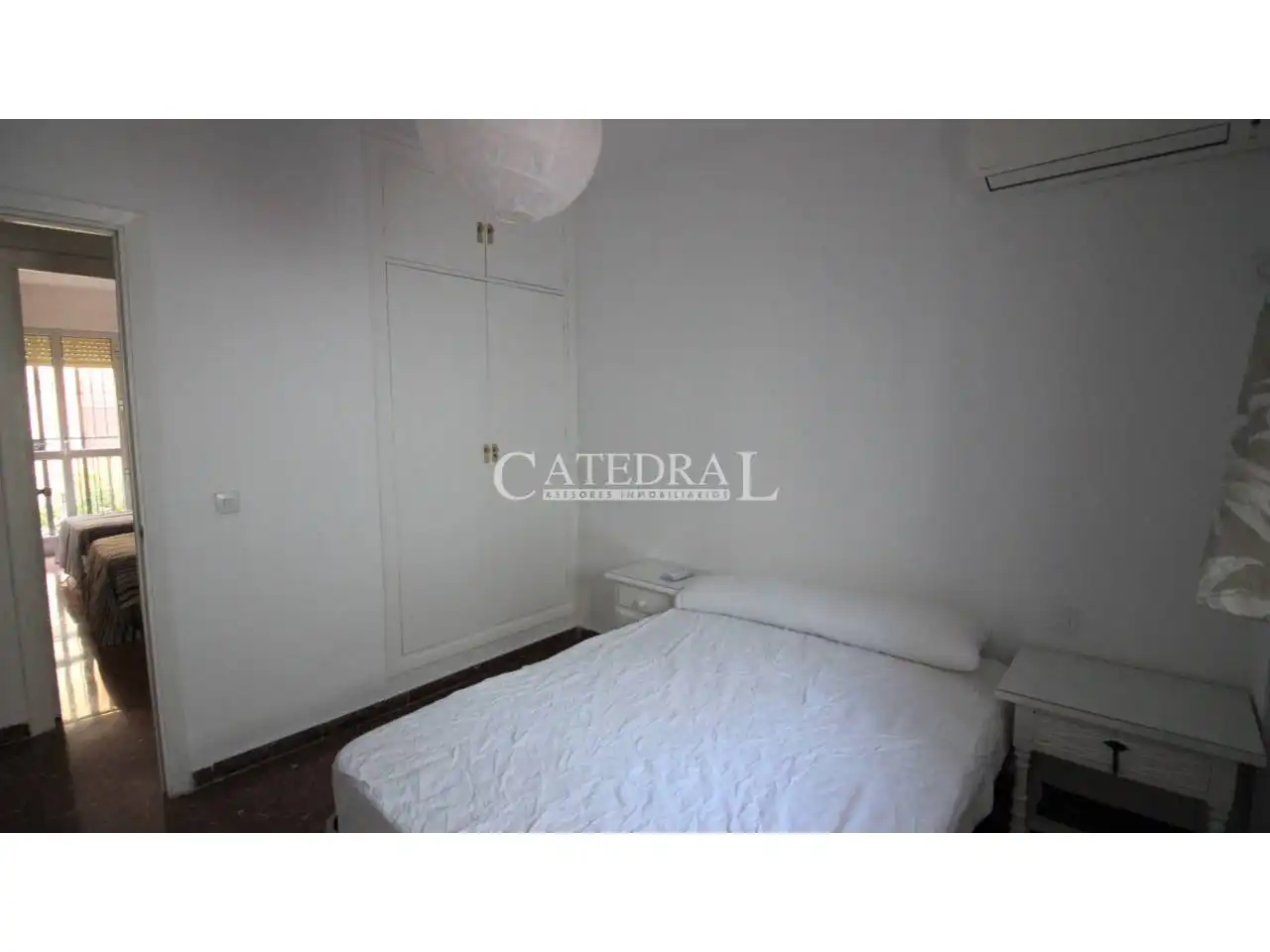 Schlafzimmer von Wohnung zum Verkauf in Sevilla mit Klimaanlage und Heizung
