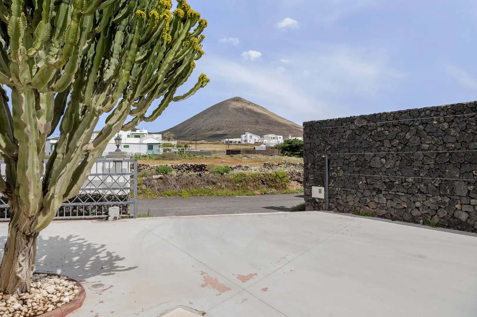 Exterior view of Houses for sale in Tías  with Heating
