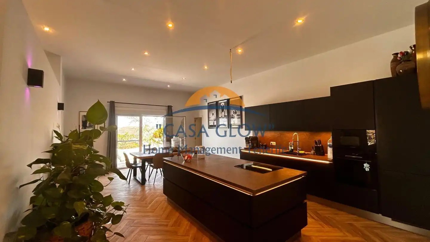 Cocina de Casa o chalet en venta en Arico con Aire acondicionado, Jardín privado y Terraza