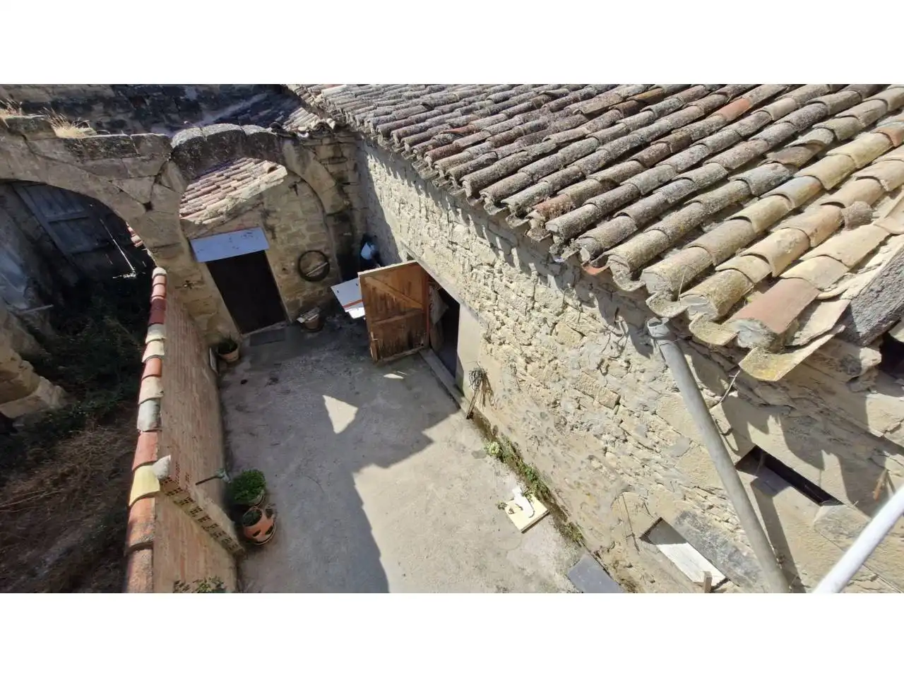 Vista exterior de Casa o xalet en venda en Treviana, La Rioja