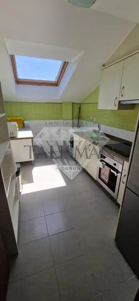Cocina de Ático de alquiler en Mugardos con Trastero, Piscina y Amueblado