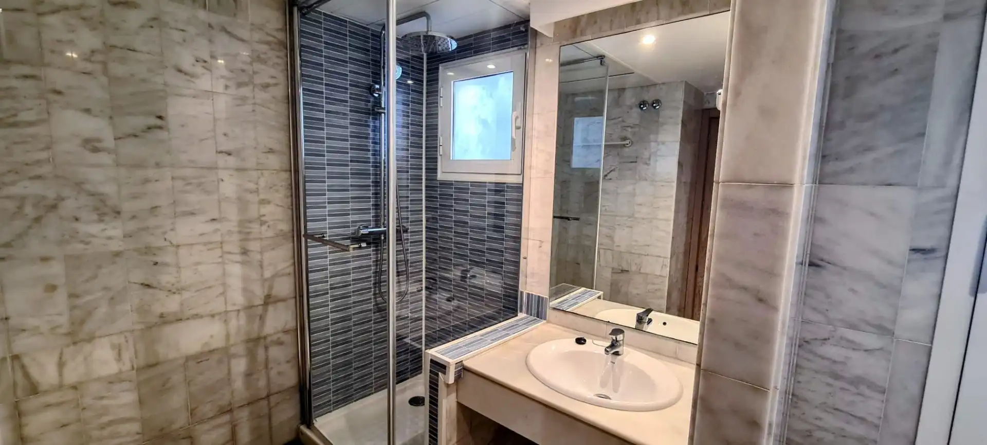 Apartments for rent in ALMOGIA-NARANJOS MARBELLA, 3, La Dama de Noche - La Alzambra