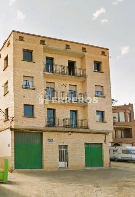 Casa con terrazza in vendita a de la villa