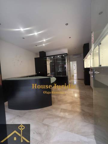 Local comercial en Alquiler en Riera de Figuera Major en Vista Alegre