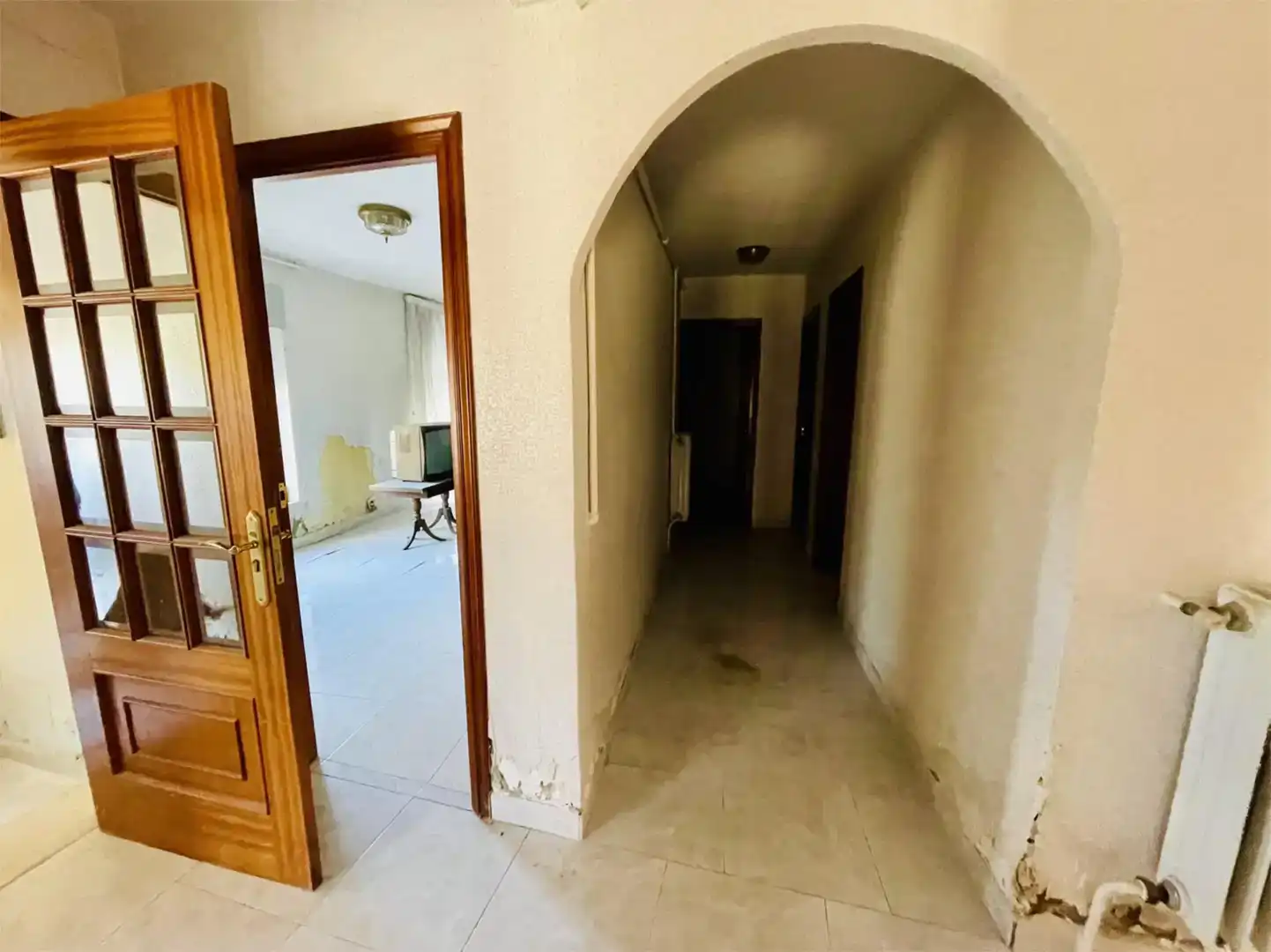 Casa adosada en venda en La Bañeza  amb Traster