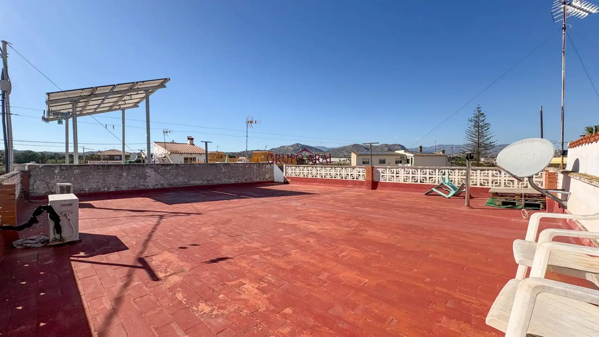 Terrassa de Casa o xalet en venda en Alicante / Alacant amb Aire condicionat