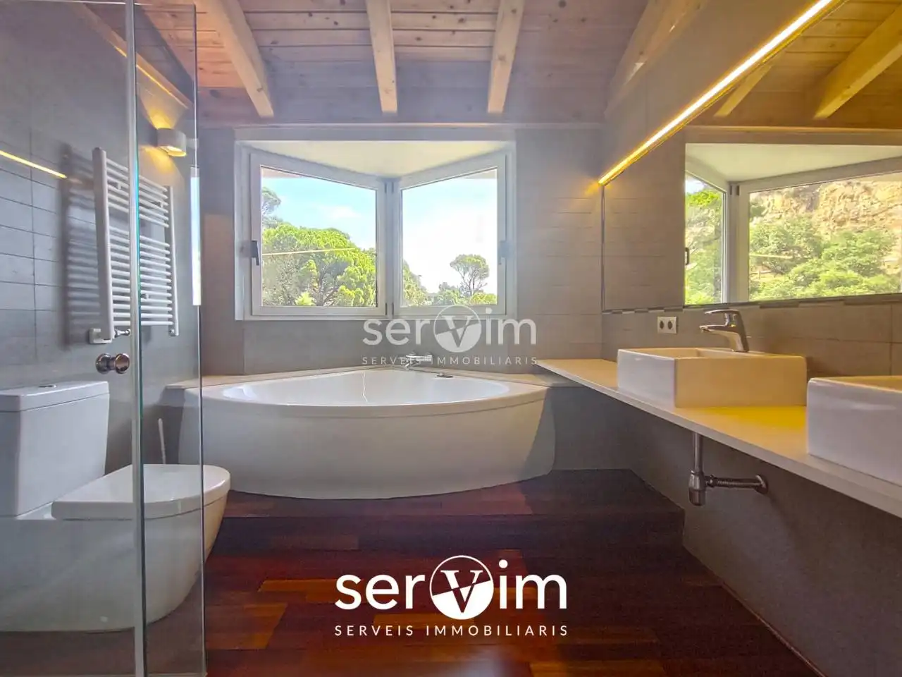Bany de Casa o xalet en venda en Sant Feliu de Guíxols amb Aire condicionat, Jardí privat i Terrassa