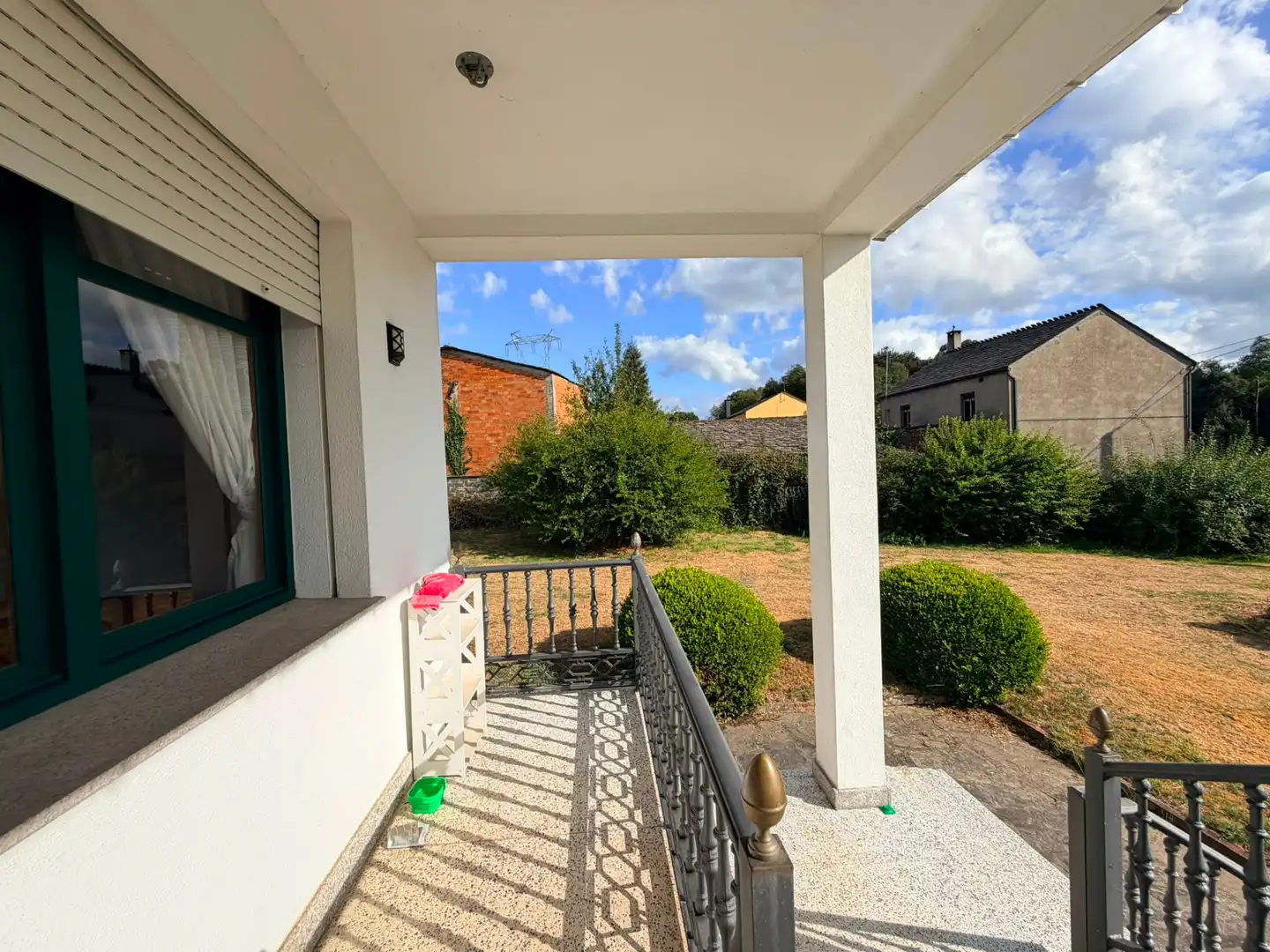 Vista exterior de Casa o xalet de lloguer en Begonte amb Calefacció, Jardí privat i Terrassa