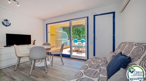 Foto 2 de Apartament en venda a Avenida Sant Mori, 11, Moxó - Sant Mori, Empuriabrava