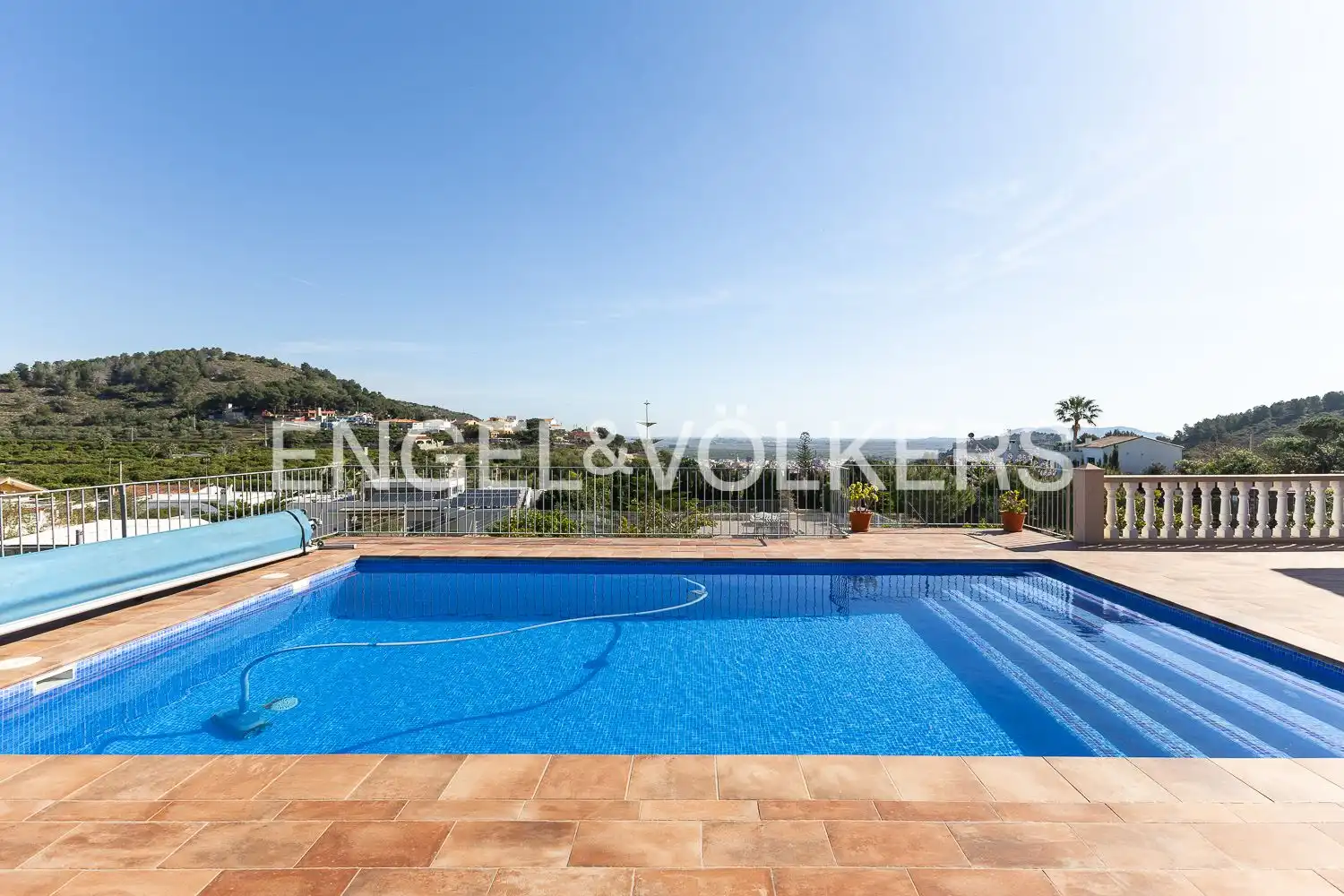 Piscina de Casa o xalet de lloguer en Corbera amb Aire condicionat, Calefacció i Jardí privat