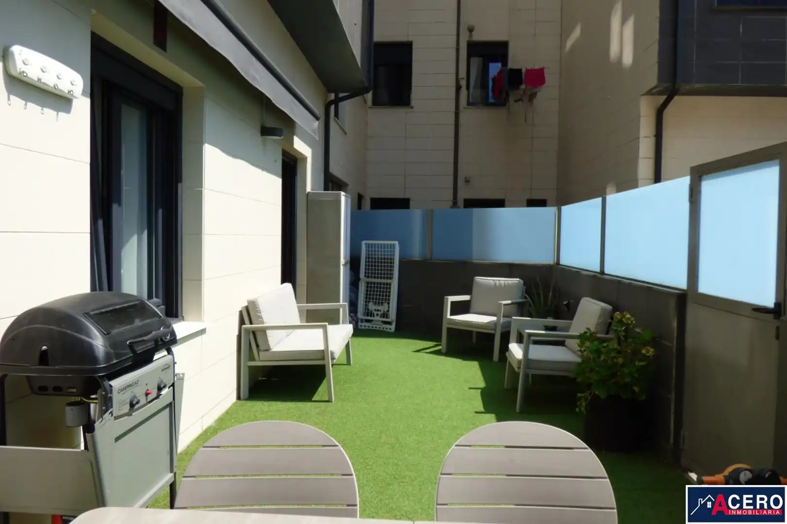 Terrasse von Erdgeschoss zum Verkauf in Santander mit Terrasse und Möbliert