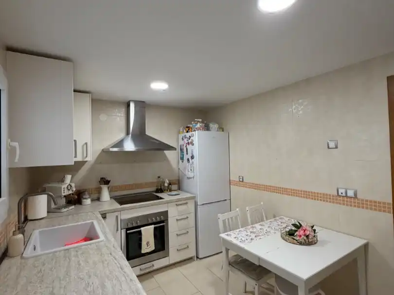 Appartamento con piscina in vendita a Calle los Monteros 37, imagen 12