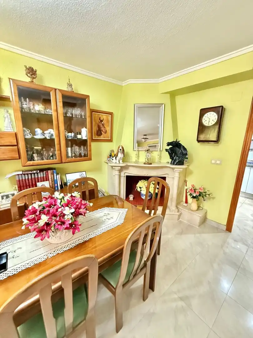 Casa o chalet en venta en Calle Pablo Neruda, Las Viñas